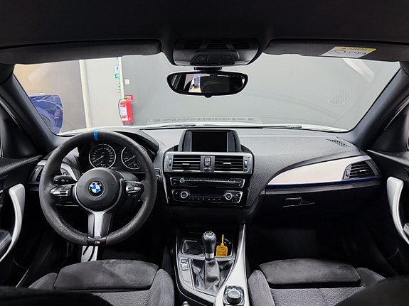 BMW 116d 3 of 23