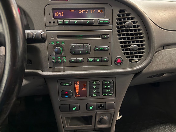 Saab 9-3 15 of 19