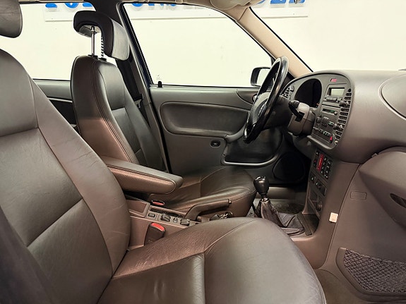 Saab 9-3 19 of 19