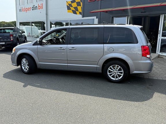 Dodge Grand Caravan 7 of 16