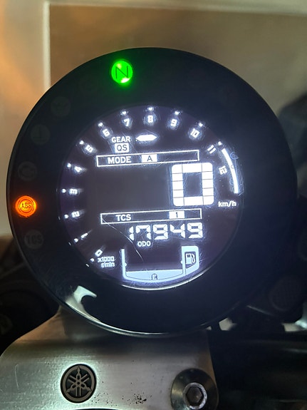 Yamaha XSR900 2 of 2