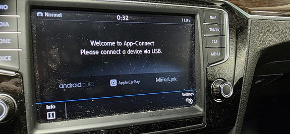 Volkswagen Passat 25 of 29