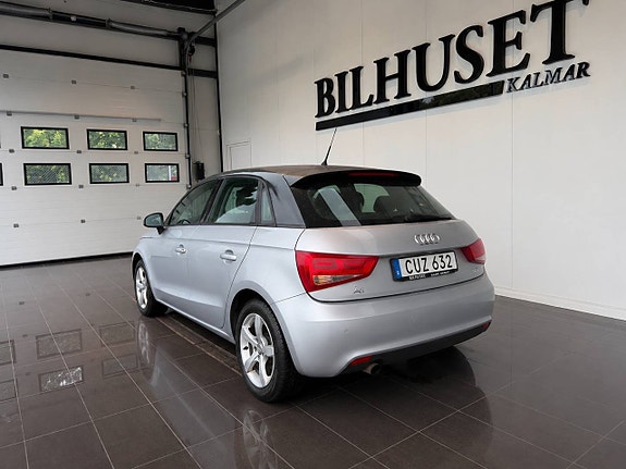 Audi A1 3 of 5