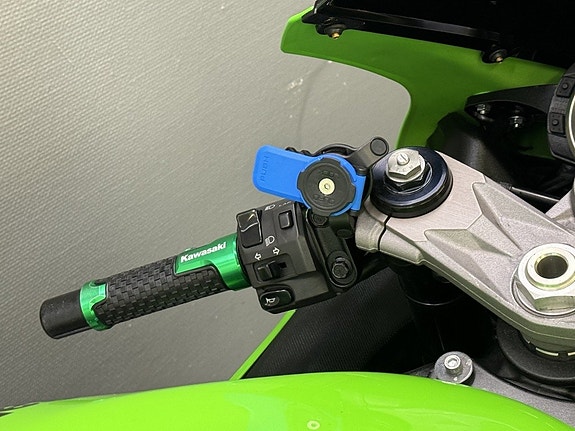 Kawasaki Ninja ZX-6R | Original kåpset | Besiktigad | Quadlock 13 of 23
