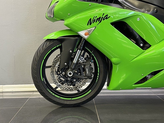 Kawasaki Ninja ZX-6R | Original kåpset | Besiktigad | Quadlock 8 of 23
