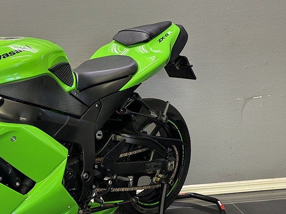 Kawasaki Ninja ZX-6R | Original kåpset | Besiktigad | Quadlock 7 of 23