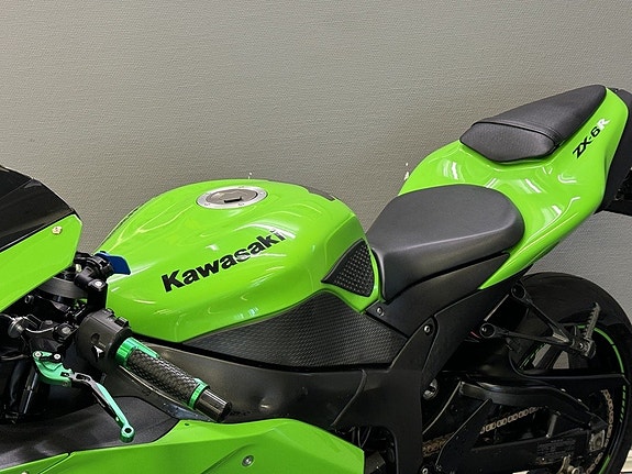Kawasaki Ninja ZX-6R | Original kåpset | Besiktigad | Quadlock 6 of 23