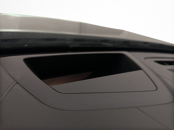 Volvo V60 13 of 30