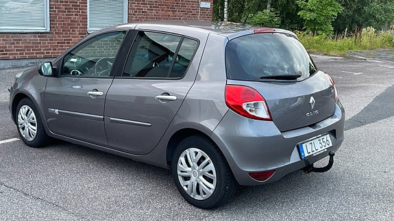 Renault Clio 4 of 12