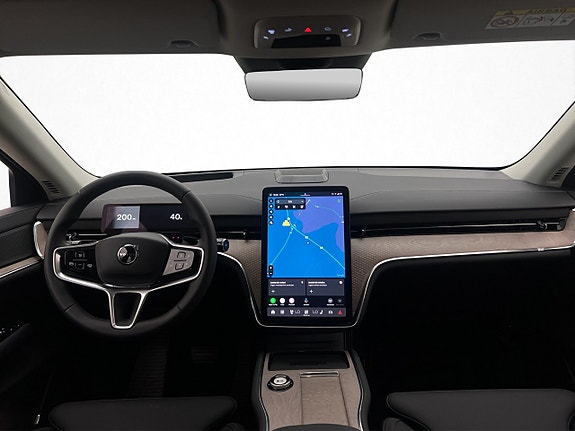 Volvo EX90 17 of 30