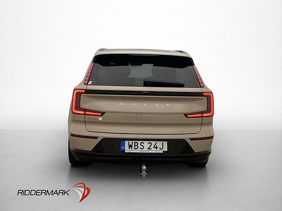 Volvo EX90 8 of 30