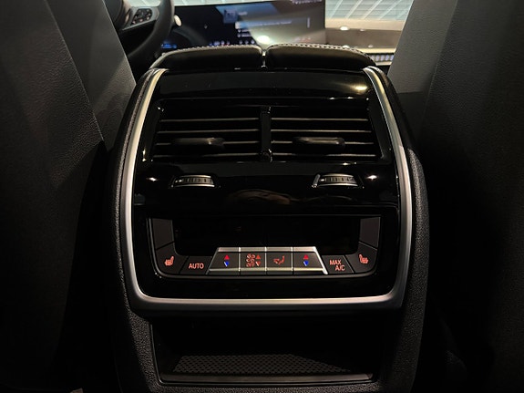 BMW X5 21 of 26