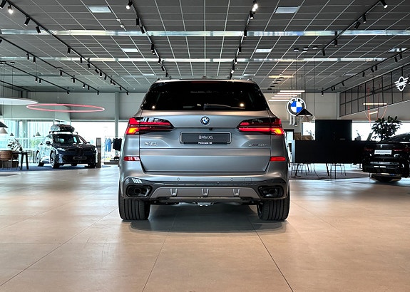 BMW X5 5 of 5
