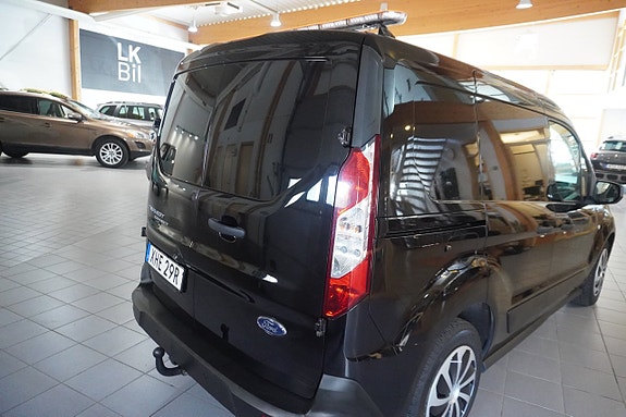 Ford Transit Connect 4 of 5