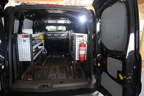 Ford Transit Connect 5 of 5