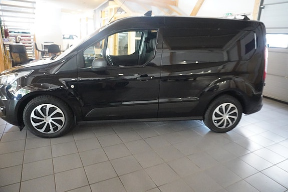 Ford Transit Connect 3 of 5