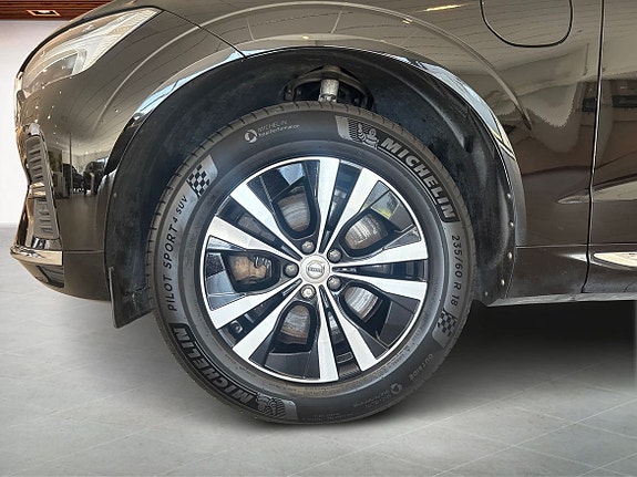 Volvo XC60 9 of 15