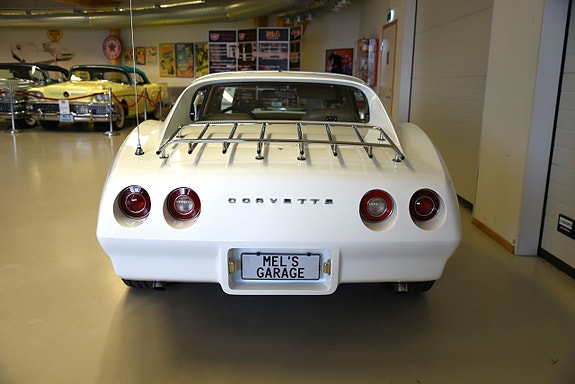 Chevrolet Corvette 7 of 30