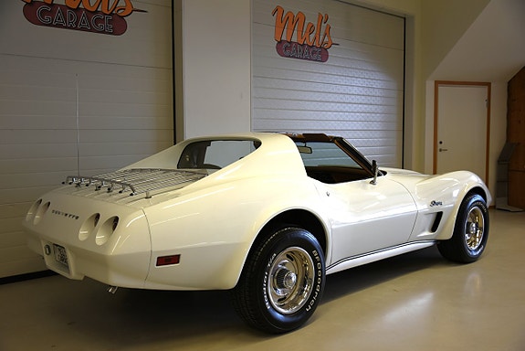 Chevrolet Corvette 8 of 30