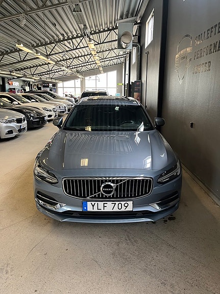 Volvo V90 4 of 5