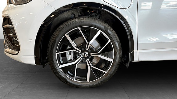 Volkswagen Tiguan 9 of 13