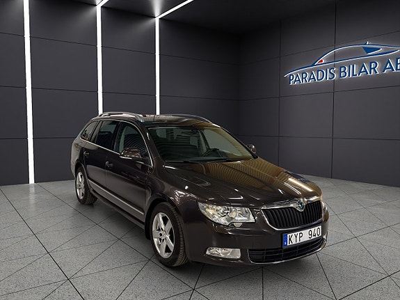 Skoda Superb 7 of 30
