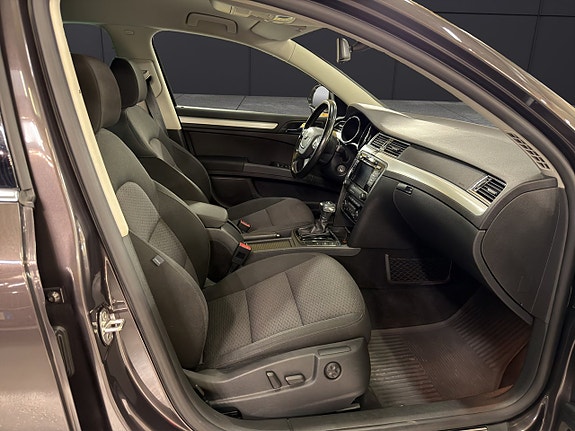 Skoda Superb 21 of 30