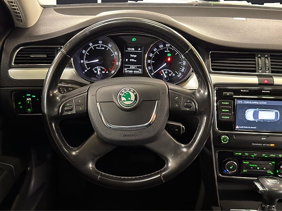 Skoda Superb 24 of 30