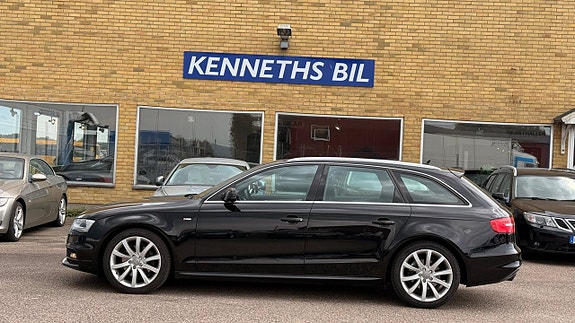 Audi A4 7 of 30