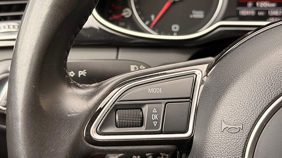Audi A4 15 of 30