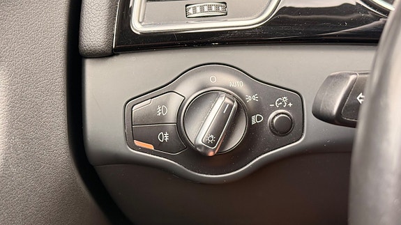 Audi A4 13 of 30