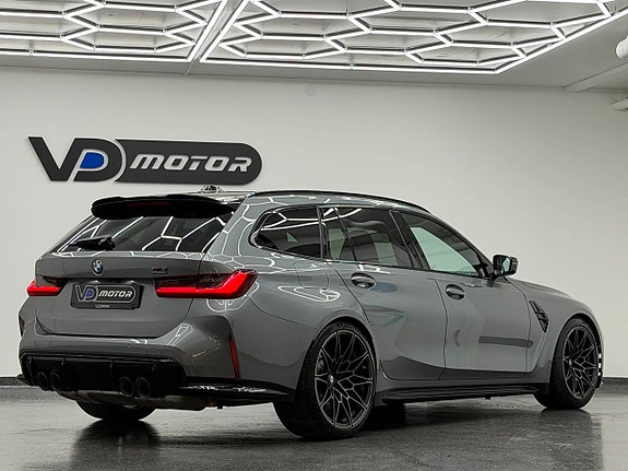 BMW M3 5 of 5