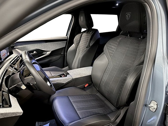 Peugeot 5008 4 of 5