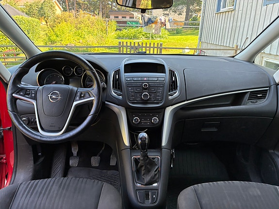 Opel Zafira Tourer 8 of 8