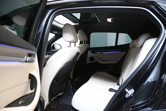 BMW X2 28 of 30