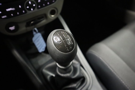 Renault Megane 13 of 15