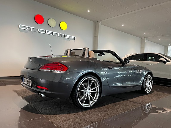 BMW Z4 10 of 17