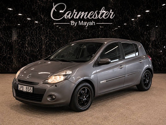 Renault Clio 2 of 5