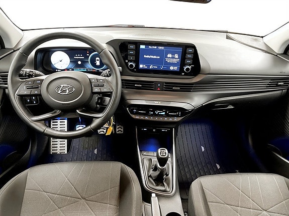 Hyundai Bayon 6 of 17