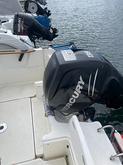 Jeanneau Merry Fisher 585 – 2010 | Mercury Verado 135 hk – 2012 3 of 7