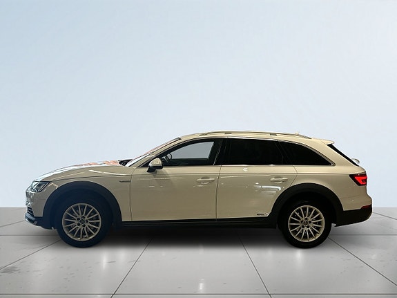 Audi A4 allroad 4 of 5
