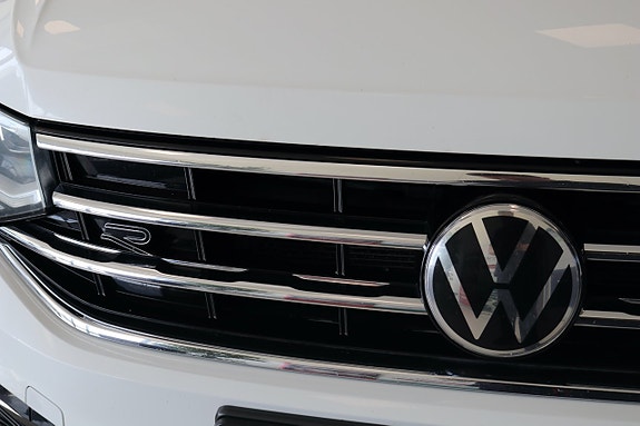 Volkswagen Tiguan 12 of 28