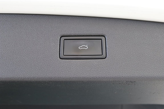 Volkswagen Tiguan 24 of 28