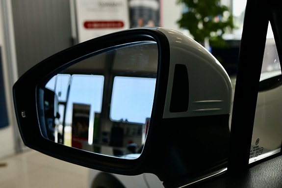 Volkswagen Tiguan 28 of 28