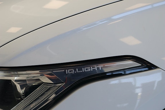 Volkswagen Tiguan 10 of 28