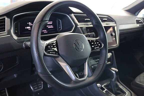 Volkswagen Tiguan 15 of 28