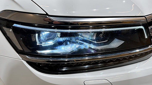 Volkswagen Tiguan 16 of 21