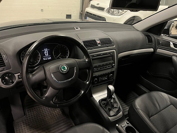Skoda Octavia 12 of 12
