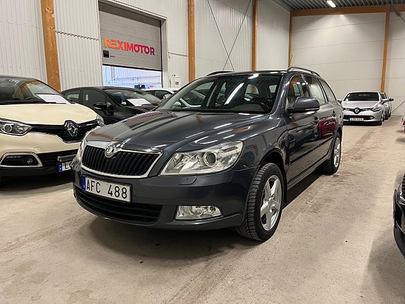 Skoda Octavia 6 of 12