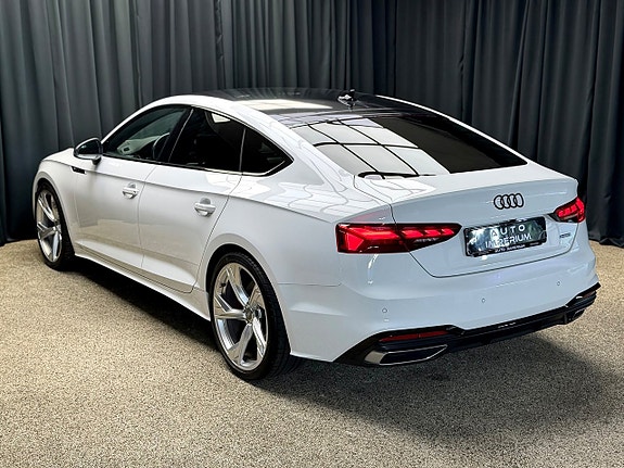 Audi A5 9 of 29